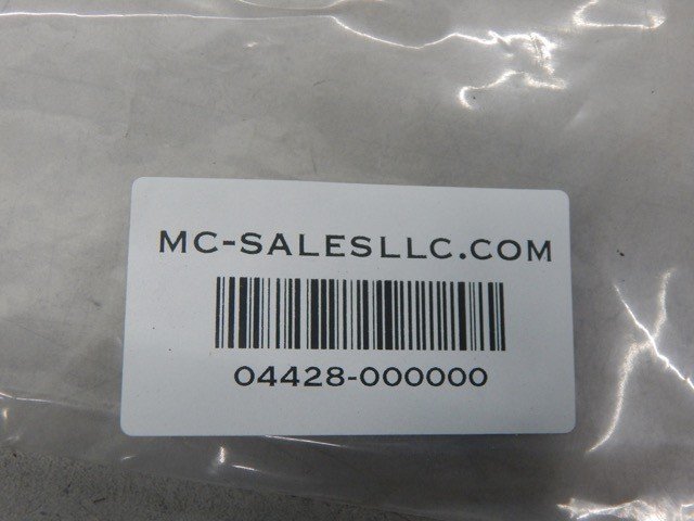 Oshkosh 1332990, 2510011555128, Insulation Top Box - Image 3
