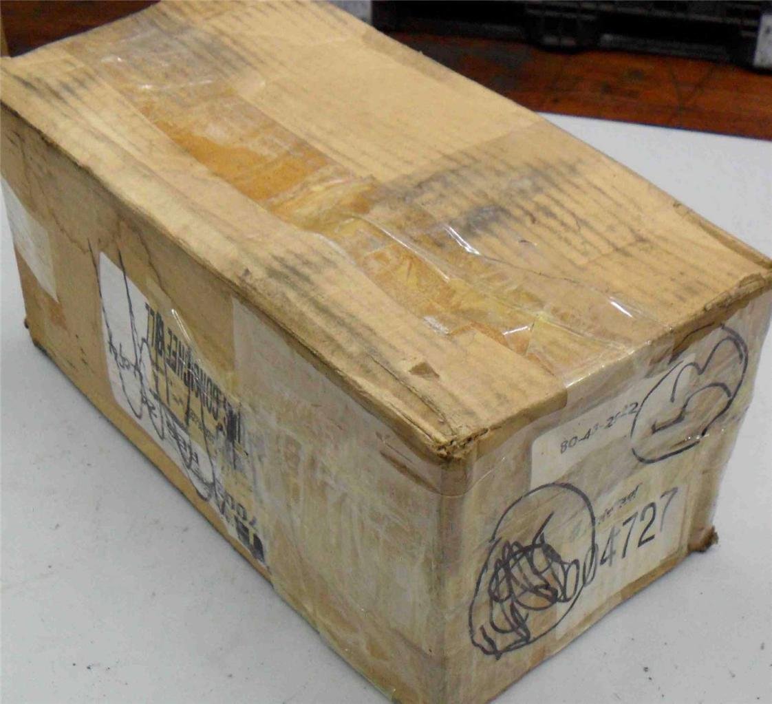 Universal Coach Parts 004727 NEW n BOX