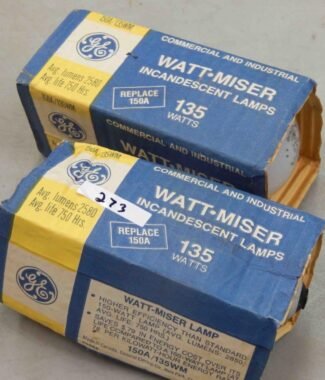 #273 LOT of 2 General Electric GE 150/135WM 135 Watts 2580 Lumens 750 Hrs