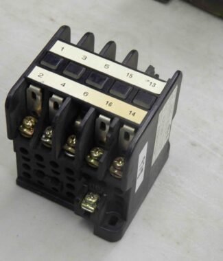 #978 Fuji 1RHS14A SRCS0-4 UL ​Contactor