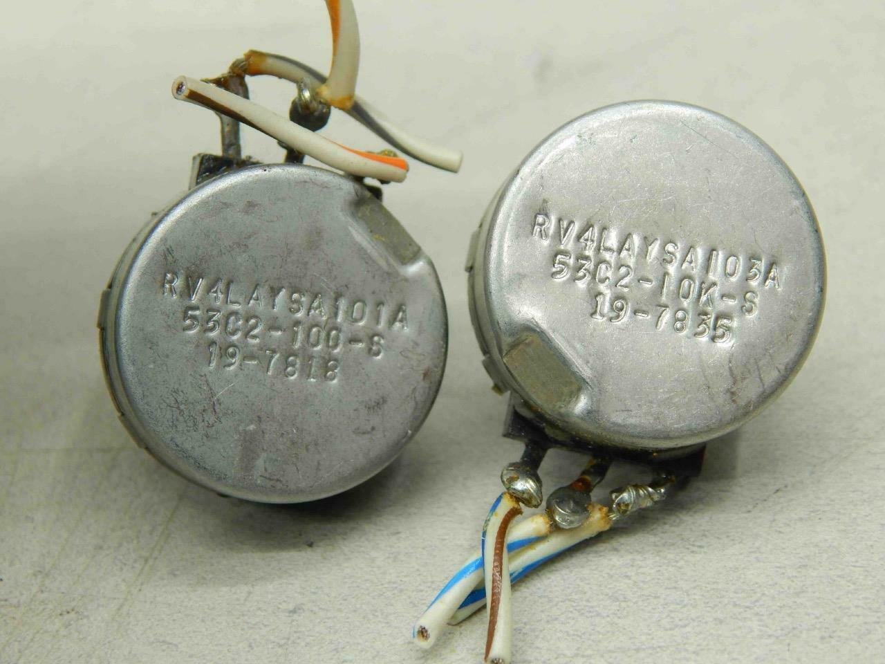 Clarostat RV4LAYSA103A, 53C2-10K-S (x2); RV4LAYSA101A, 53C2-100-S (x2) Lot of 4 - Image 3