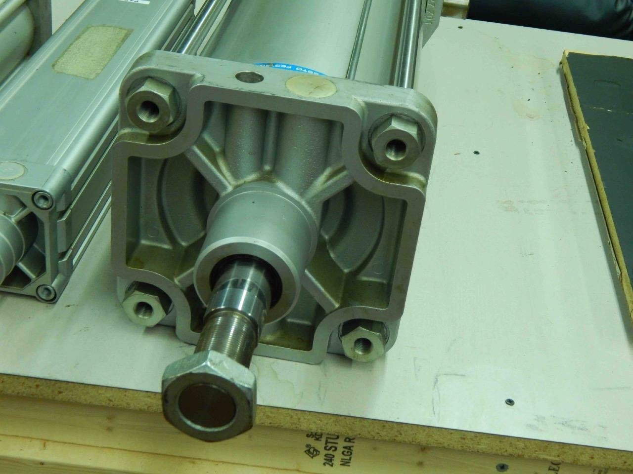 Festo DNGZK-200-0610PPV-A PNEUMATIC CYLINDER STROKE 610mm 22-¼, BORE 200mm 7-1/2 - Image 3
