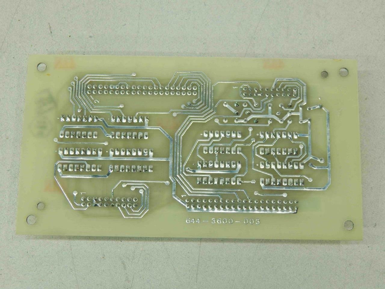 Perkin Elmer 677-0687-003 Circuit Board #01401 - Image 5