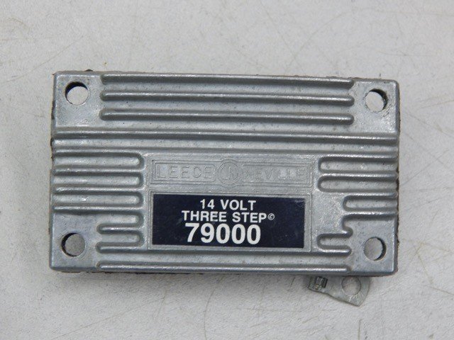Prestolite 79000, R027079000 Voltage Regulator - Image 4