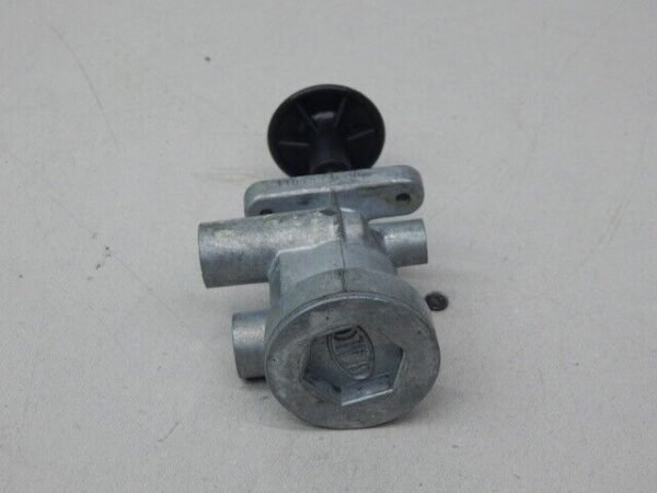 Sealco 110189 0306, 84-00-0016, Parking Brake Valve Assembly - Image 4