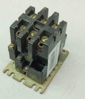 Square D 8910-KO-3 ​Contactor, 208/220V Coil