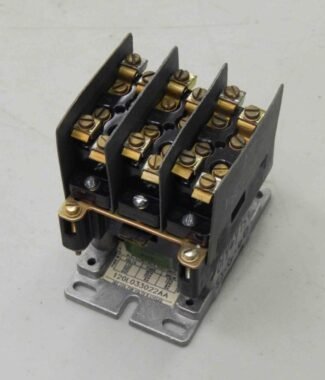 #795 General Electric GE 120L033022AA 120V Coil Relay