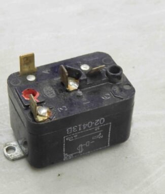 #986 Reznor ​RBM  Relay 02-0413B 4-20102-101E 24V Coil