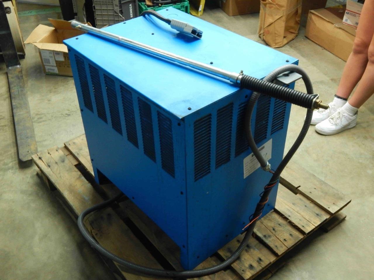 Exide D3E18850, D3E18850B Forklift Charger 208/240/280V, 29/25