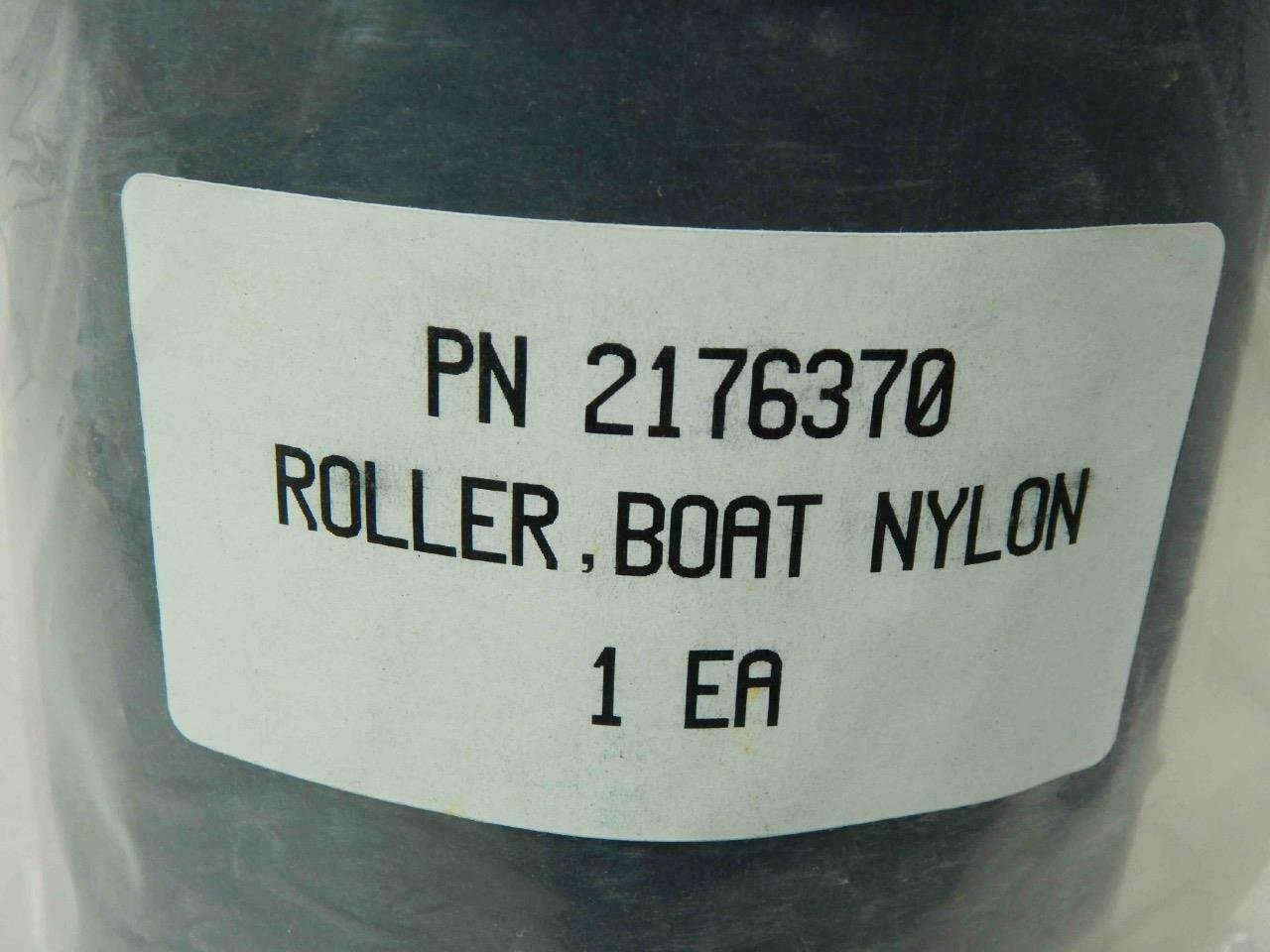 Oshkosh 2176370, 3990-01-433-6979 Nylon Boat Roller - Image 3