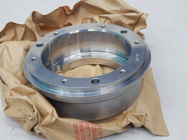 Raytheon 3225881-1, 3130015234038, Bearing Housing Unit - Image 3